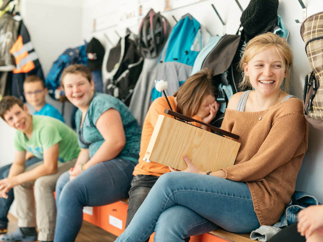 HPS Heilpädagogische Schule der Region Thun HPS Heilpädagogische Schule der Region Thun