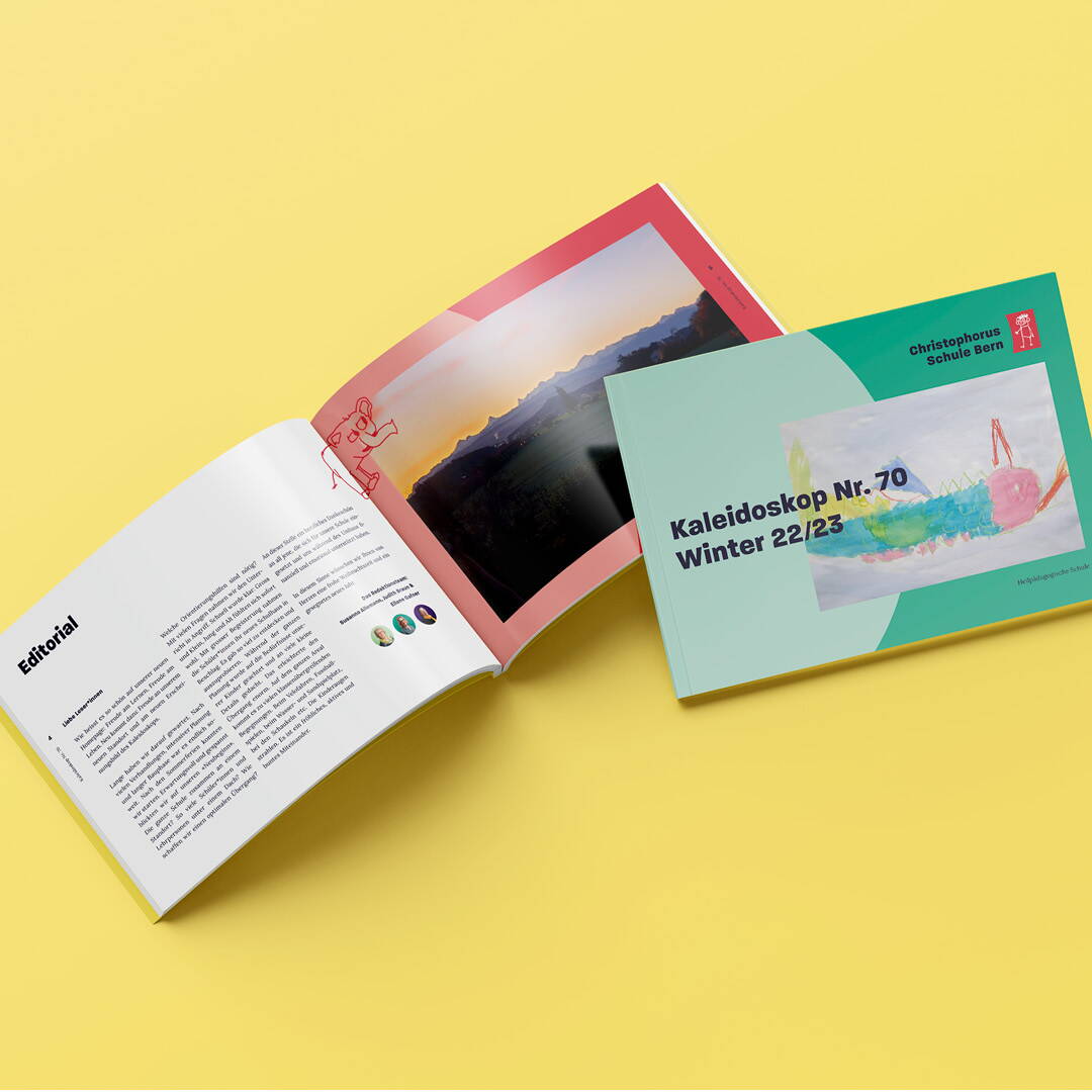 Eine Broschüre im neuen Design der Christophorus Schule Bern